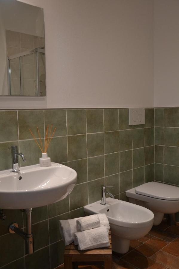 קסטליונה דלה פסקאיה Agriturismo Il Vecchio Mandorlo מראה חיצוני תמונה