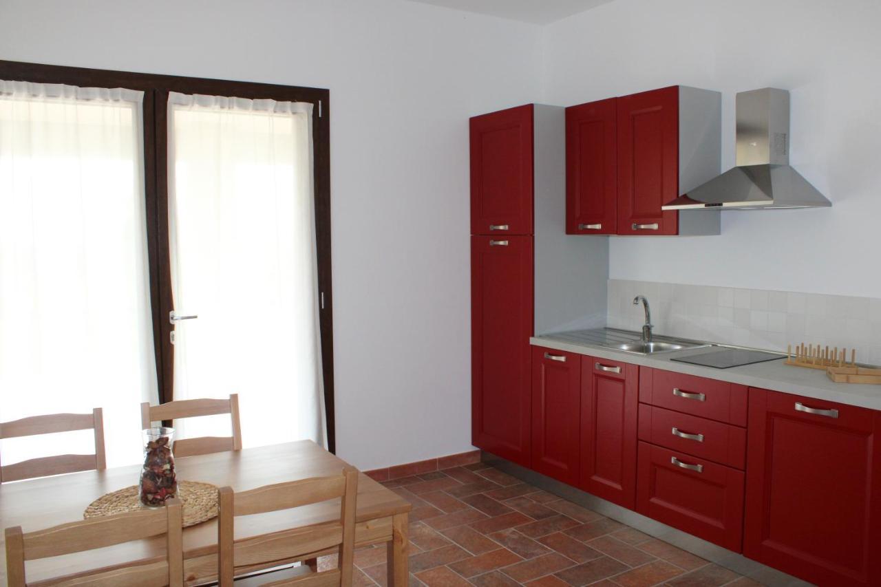 קסטליונה דלה פסקאיה Agriturismo Il Vecchio Mandorlo מראה חיצוני תמונה