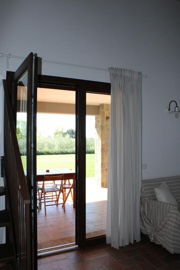 קסטליונה דלה פסקאיה Agriturismo Il Vecchio Mandorlo מראה חיצוני תמונה